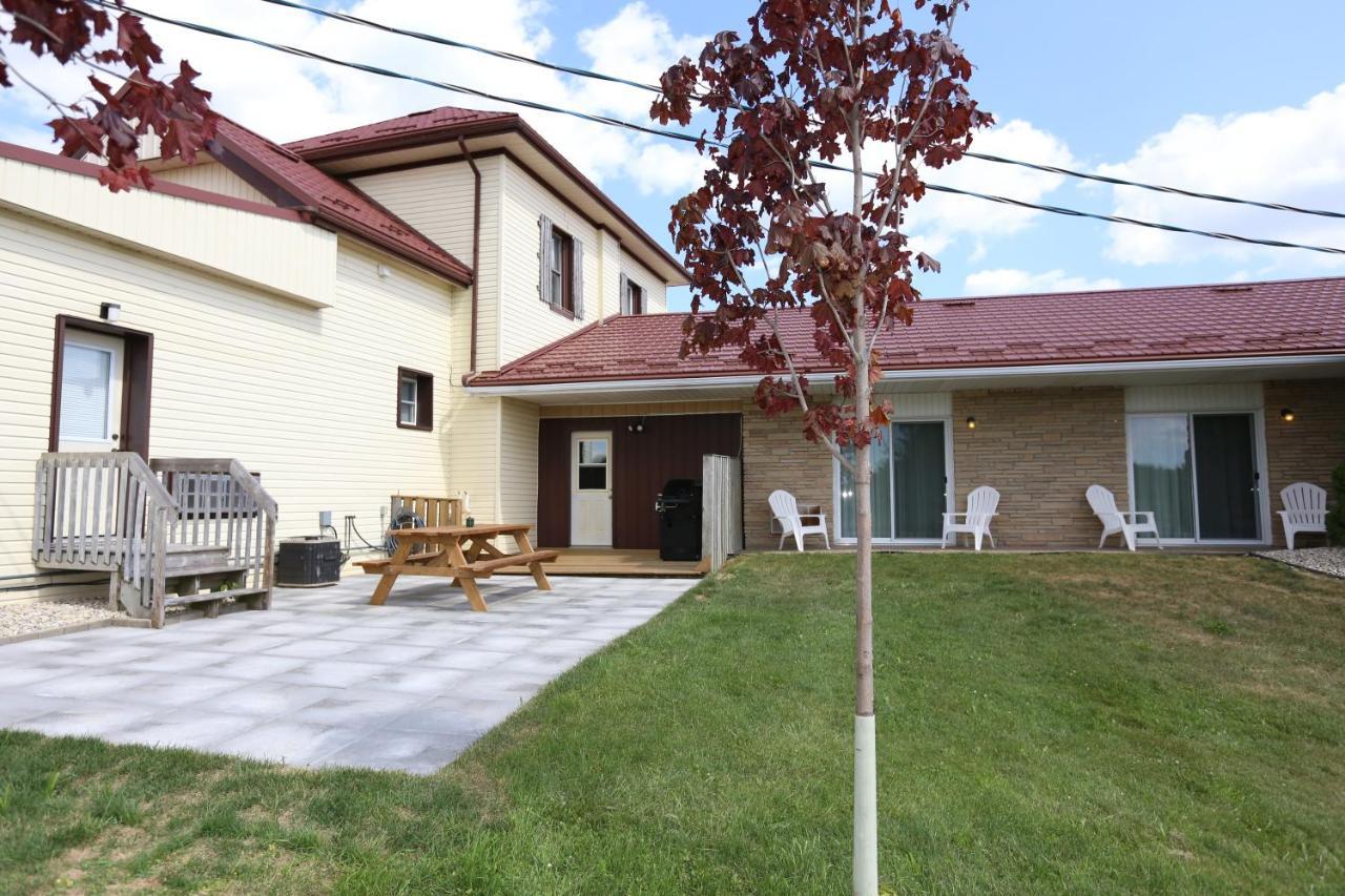Country Inn Listowel Kültér fotó
