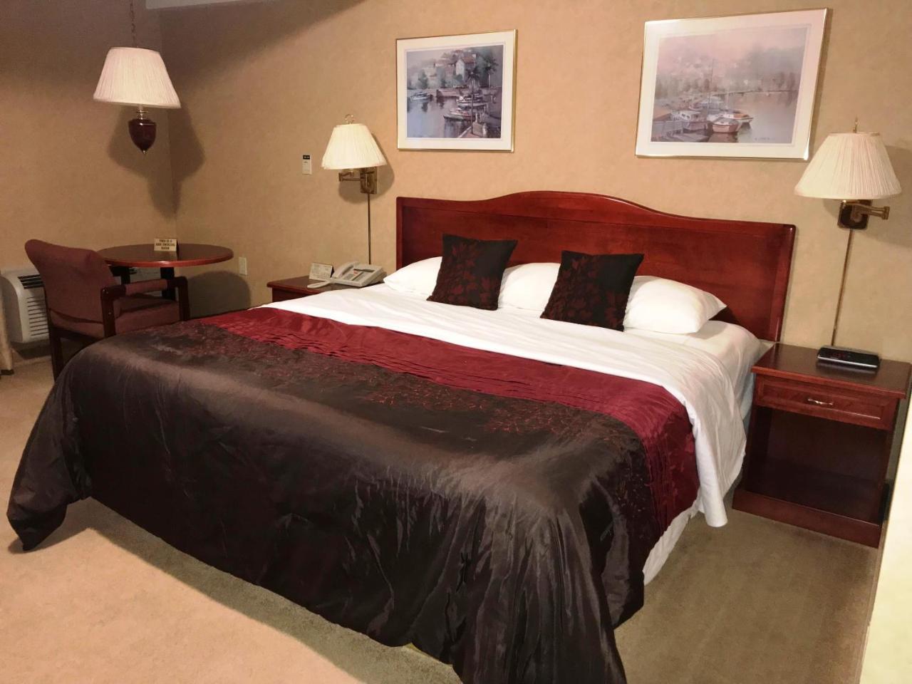 Country Inn Listowel Kültér fotó